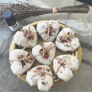 White Goat’s Milk and Sweet Orange Heart Shaped Soap (Individual Soaps)